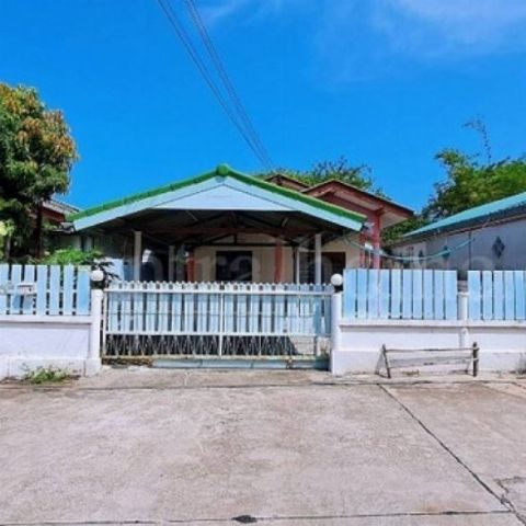 บ้านเดี่ยวชั้นเดียว หมู่บ้านร่วมใจมีสุข บางละมุง เหมาะลงทุนรีโนเวทปล่อยเช่า