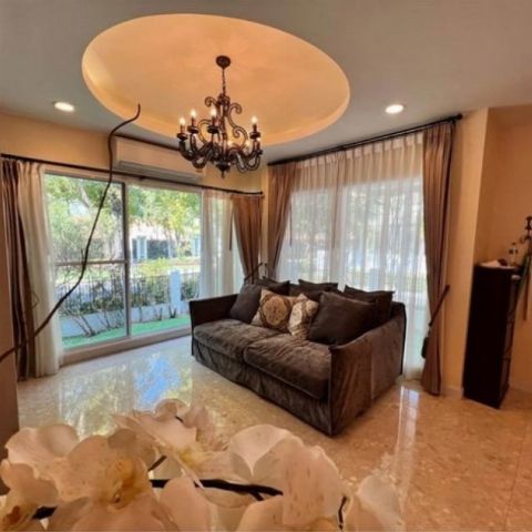 ให้เช่าบ้าน โครงการ Grand Bangkok Boulevard Rama 9-Srinakarin 4ห้องนอน มีห้องแม่บ้าน  ติดโรงเรียนนานาชาติเวลลิงตัน ติด สนามกอล์ฟยูนิโก้