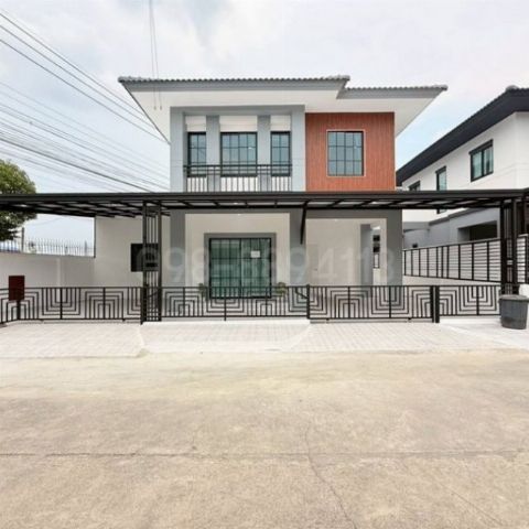 ขายบ้านเดี่ยว 2 ชั้น หมู่บ้านพร้อมพัฒน์ 1 รีโนเวทใหม่ พร้อมอยู่ มีห้องนอนชั้นล่าง เนื้อที่ 40 ตรว 4นอน 3น้ำ