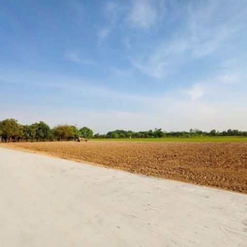 ที่ดิน -  100 ตร.ว. 750000 THAI BAHT ใกล้กับ เซเว่น  มอเตอร์เวย์ น่าอยู่