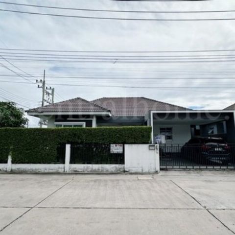 บ้านเดี่ยว เดอะทาวน์ - บางแขม นครปฐม บ้านสวย หลังมุม