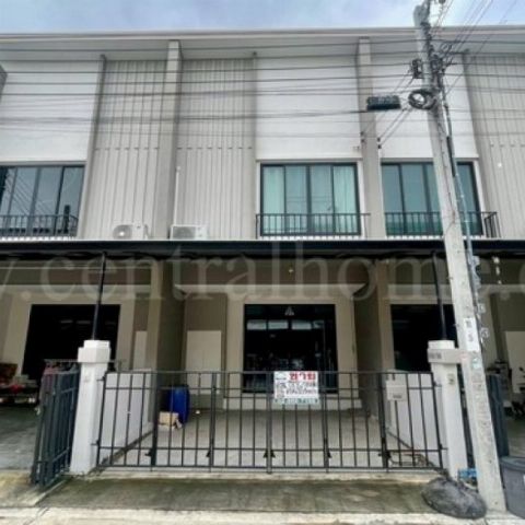 ลดด่วน ทาวน์โฮม เฌอ วงแหวน - สาทร Built in พร้อมอยู่ ทำเลดี