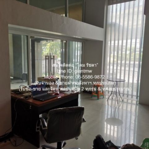 ID :  DSL-738.2 ประกาศขาย OFFICE ให้เช่าอาคารสำนักงาน 4.5 ชั้น ติดถนนรัชดาภิเษก 102 ตร.ว. 2,580 ตร.ม. และจอดรถได้ 8-9 คัน 1 BR 15 ห้องน้ำ ขนาด = 102 ตาราง.วา 180000000 B. ใกล้ MRT รัชดาภิเษก ^^