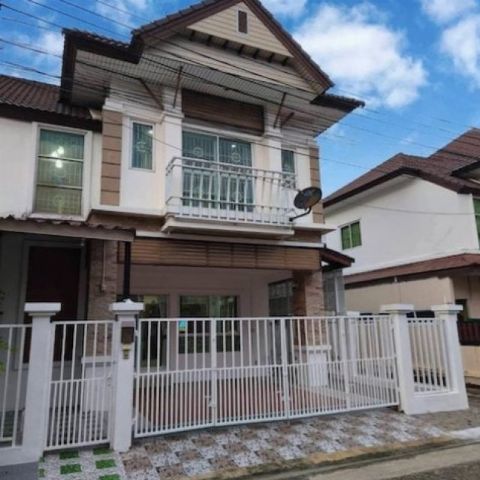 BH4036 ให้เช่าทาวน์โฮม 2 ชั้น หลังมุม หน้ากว้าง 9 เมตร หมู่บ้านเดอะทาวน์ เพิ่มสิน 1 ใกล้พหลโยธิน 52 เฟอร์ครบ พร้อมอยู่