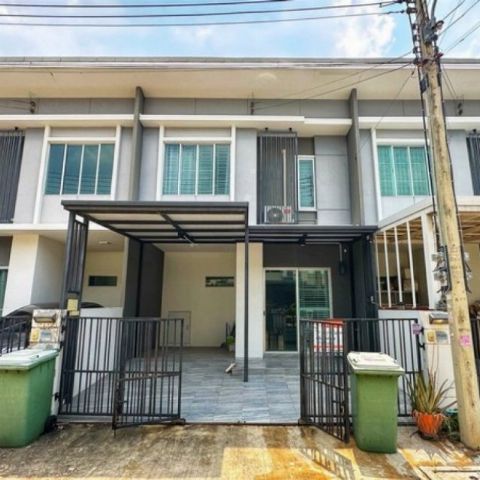 ขายทาวน์โฮม พฤกษาวิลล์100 พหลโยธิน-คลองหลวง พร้อมเข้าอยู่ ราคาเพียง 1.89 ล้านบาท