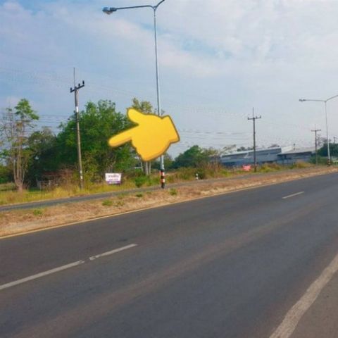 ขายที่ดิน 12ไร่ ติดถนน 4 เลน  กลางอำเภอเบญจลักษ์ จ.ศรีสะเกษ