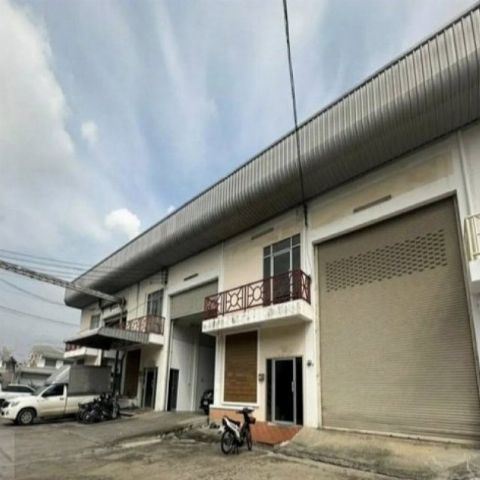 ให้เช่าโกดังพร้อมออฟฟิศ 600 ตร.ม. ซอยยิ่งเจริญ บางพลี สมุทรปราการ พื้นที่สีม่วง ขอ รง.4 ได้ ทำเลดี พร้อมใช้งาน