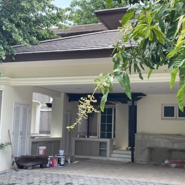 BH4493 ขายและให้เช่าบ้านเดี่ยวหรู หมู่บ้านลดาวัลย์ รามอินทรา บ้านแปลงพิเศษ 250 ตารางวา ติดถนนใหญ่ ใกล้รถไฟฟ้า
